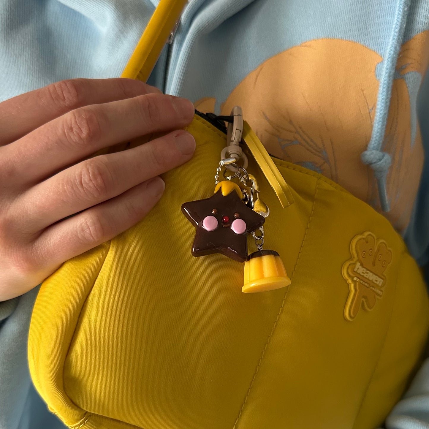 Chocolate Star Charm🍫🤎